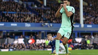 Broja tem a chance da vida no Chelsea &mdash; s&oacute; n&atilde;o pode chutar para fora, como tem feito com a bola
