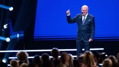 Sven-G&ouml;ran Eriksson aparece pela primeira vez ap&oacute;s revelar seu c&acirc;ncer terminal