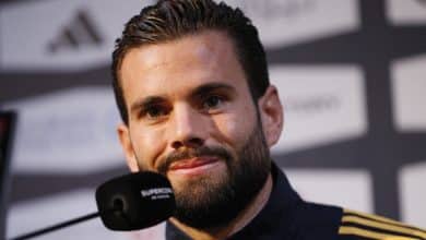 &lsquo;Sonhei a semana toda&rsquo;: Nacho n&atilde;o escondeu a emo&ccedil;&atilde;o ao levantar o 1&ordm; t&iacute;tulo como capit&atilde;o do Real Madrid