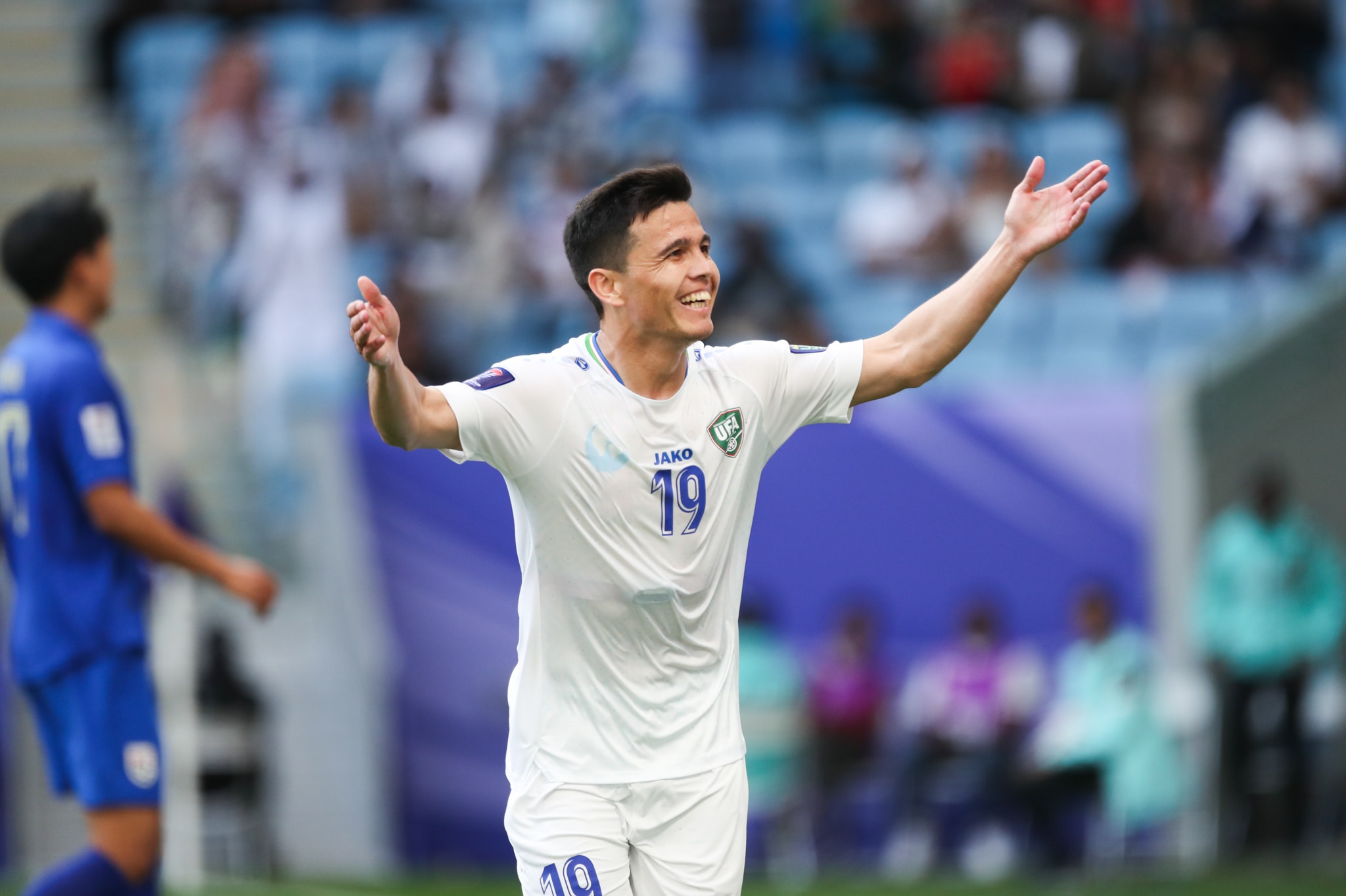 Tail&acirc;ndia bem que tentou, mas o Uzbequist&atilde;o matou a zebra antes dela aprontar