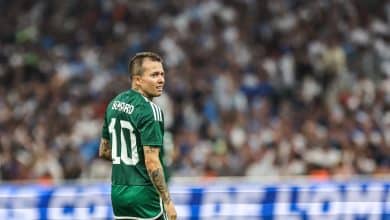 Bernard j&aacute; pode assinar pr&eacute;-contrato e Atl&eacute;tico-MG o mant&eacute;m no radar, mas sem negocia&ccedil;&atilde;o no momento
