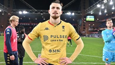 Tottenham negocia contrata&ccedil;&atilde;o de Dragusin com Genoa para driblar problemas na zaga de Postecoglou