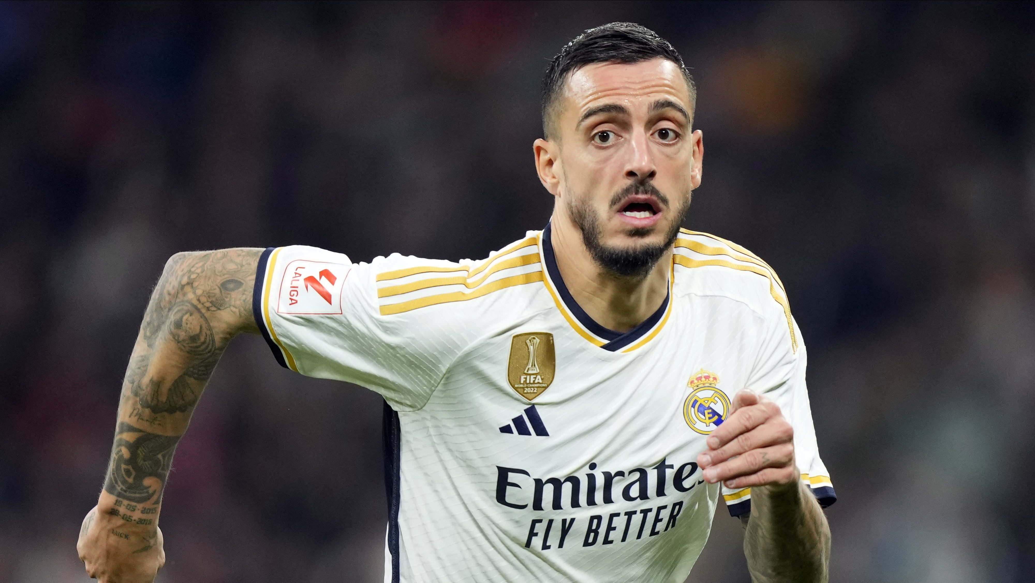 Disse me disse entre Joselu e Alav&eacute;s: jogador cobra 300 mil euros de indeniza&ccedil;&atilde;o; clube nega