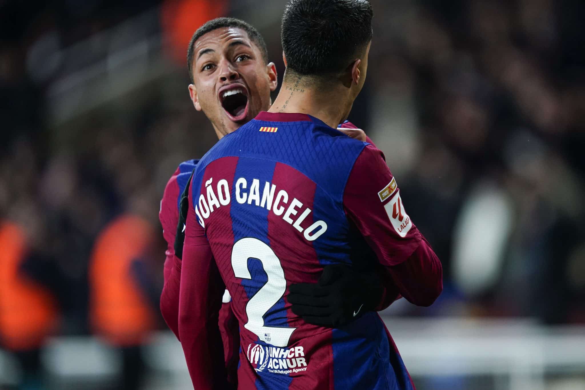 Vitor Roque prova que Xavi est&aacute; errado ao garantir a vit&oacute;ria do Barcelona sobre o Osasuna em LaLiga