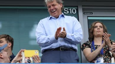 O bilion&aacute;rio Chelsea n&atilde;o est&aacute; nem a&iacute; para o fair play financeiro: &lsquo;N&atilde;o precisamos vender e podemos comprar&rsquo;