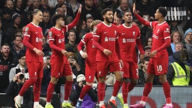 Apesar da press&atilde;o do Fulham, Liverpool segura vantagem e reeditar&aacute; final com o Chelsea na Copa da Liga