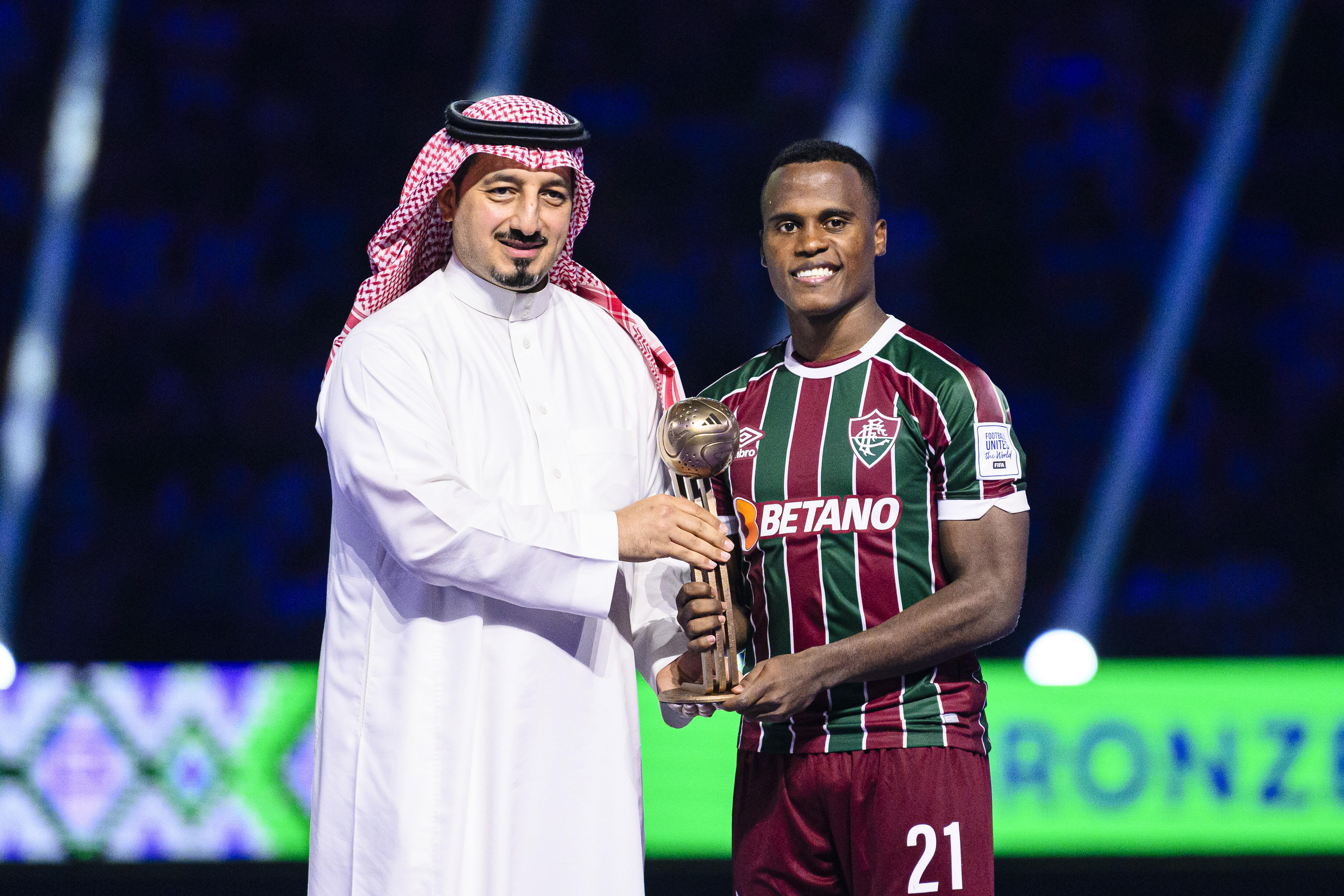 Arias recusa nova proposta do Zenit, e Fluminense prepara t&aacute;tica velha mas eficiente para o manter