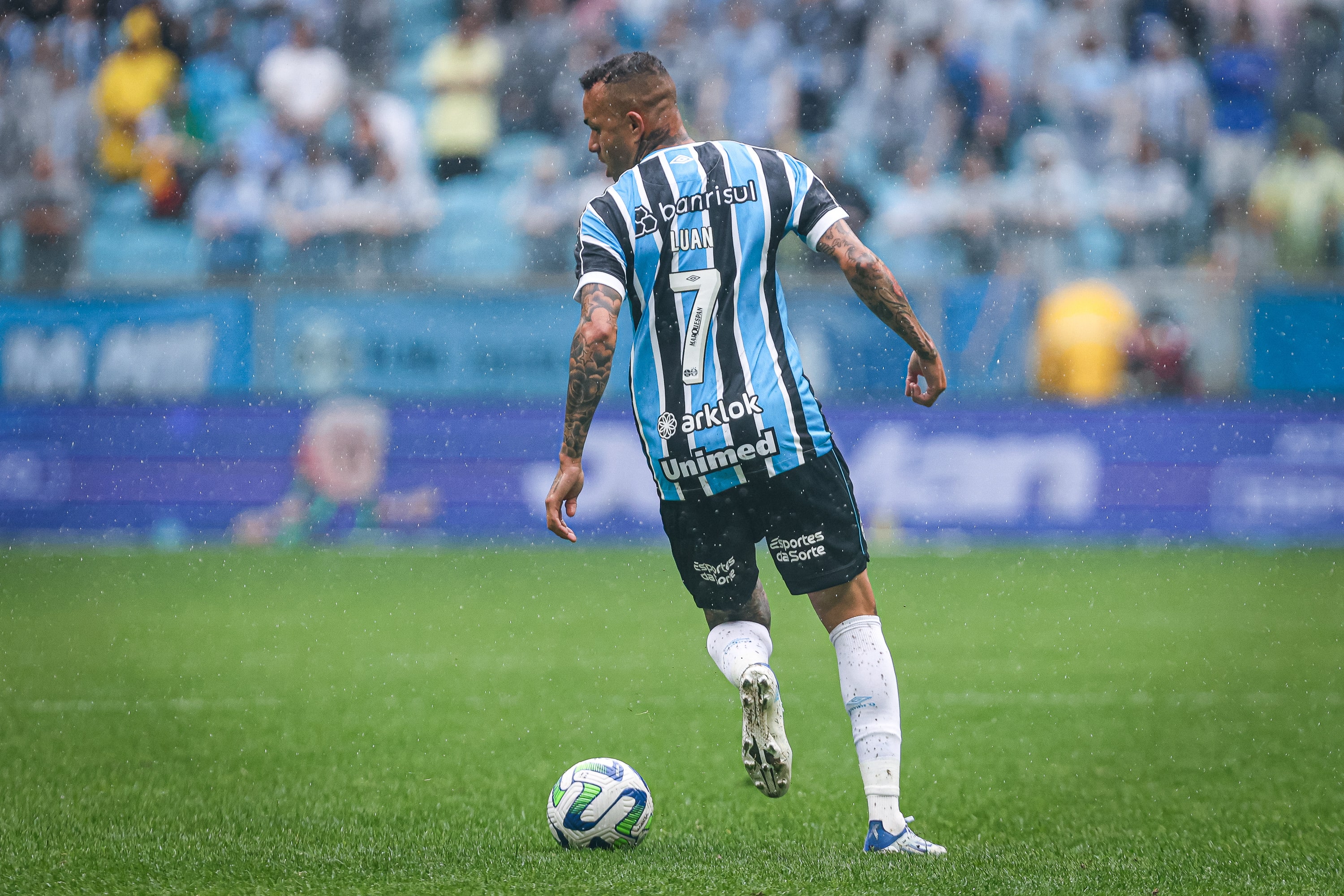 Segunda passagem de Luan pelo Gr&ecirc;mio termina com apenas decepcionantes 45 minutos em campo