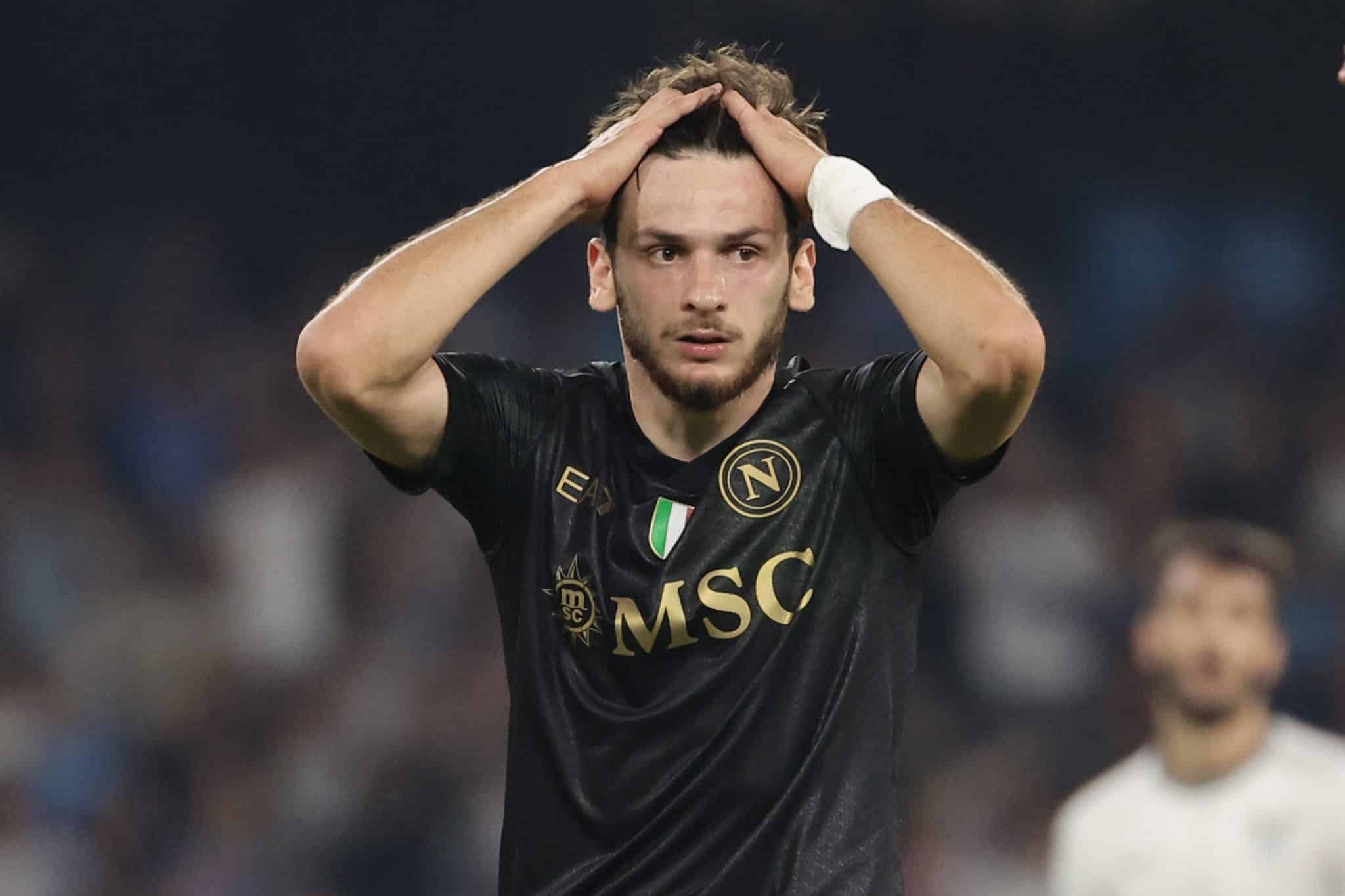 Lazio e Napoli fazem um duelo direto que vale muita coisa dentro da Serie A