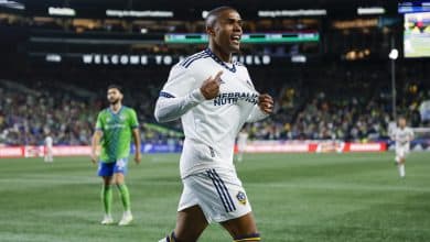 &lsquo;&Uacute;ltima vez foi o Guardiola&rsquo;: a estrat&eacute;gia usada por Diniz que convenceu Douglas Costa a fechar com Fluminense