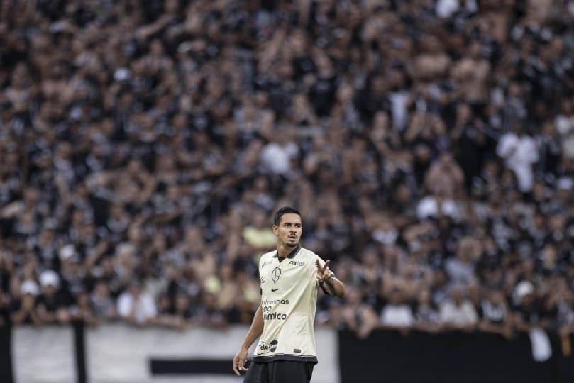 Sumiço de Augusto, cobrança a Rubão: Lucas Veríssimo dá sua versão e coloca Corinthians em maus lençois