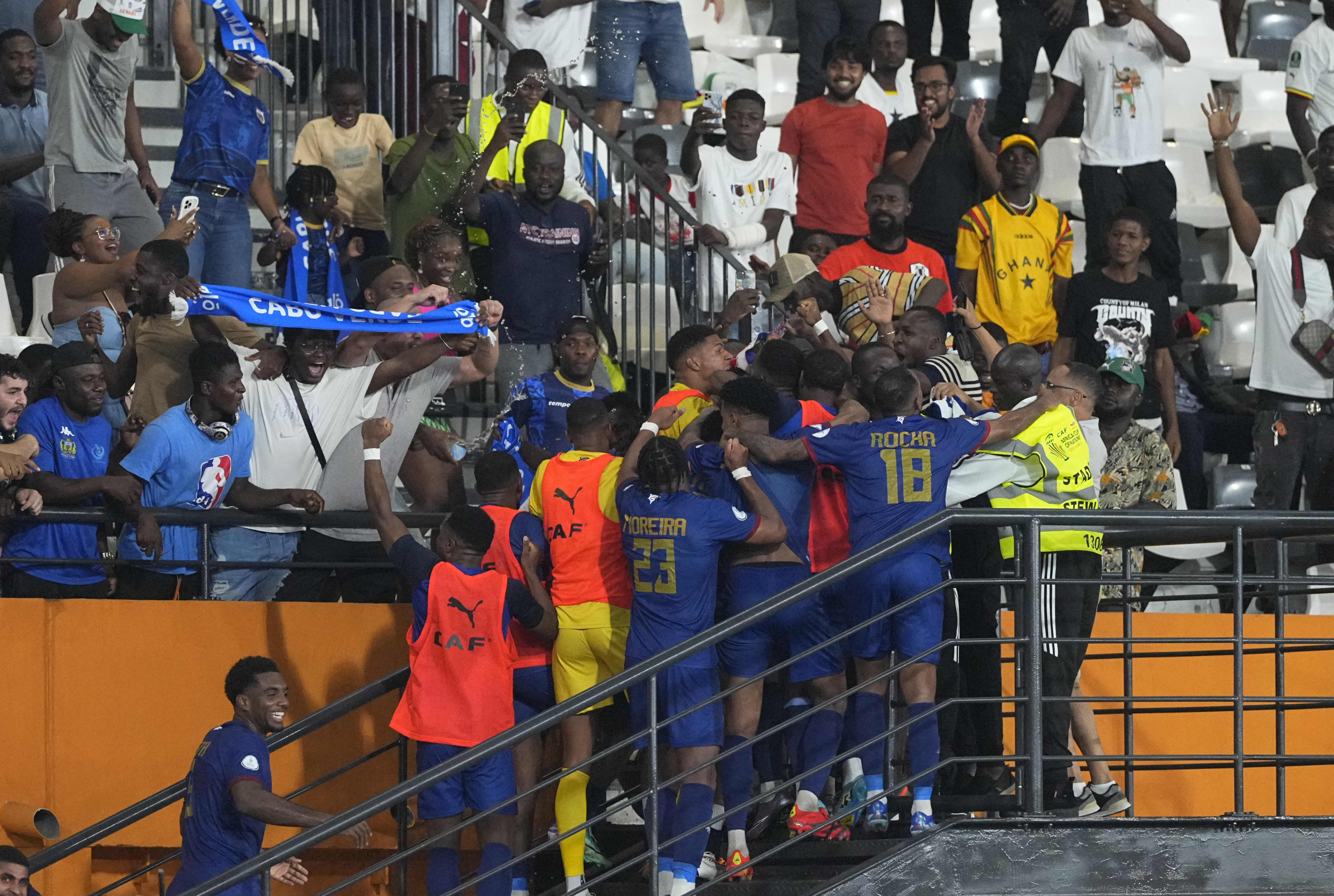 Olha a zebra: Cabo Verde faz hist&oacute;ria na Copa Africana de Na&ccedil;&otilde;es e vence Gana com propriedade