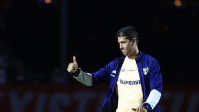 Thiago Carpini j&aacute; foi Davi e agora &eacute; Golias pelo S&atilde;o Paulo nas quartas de final&nbsp;do&nbsp;Paulista