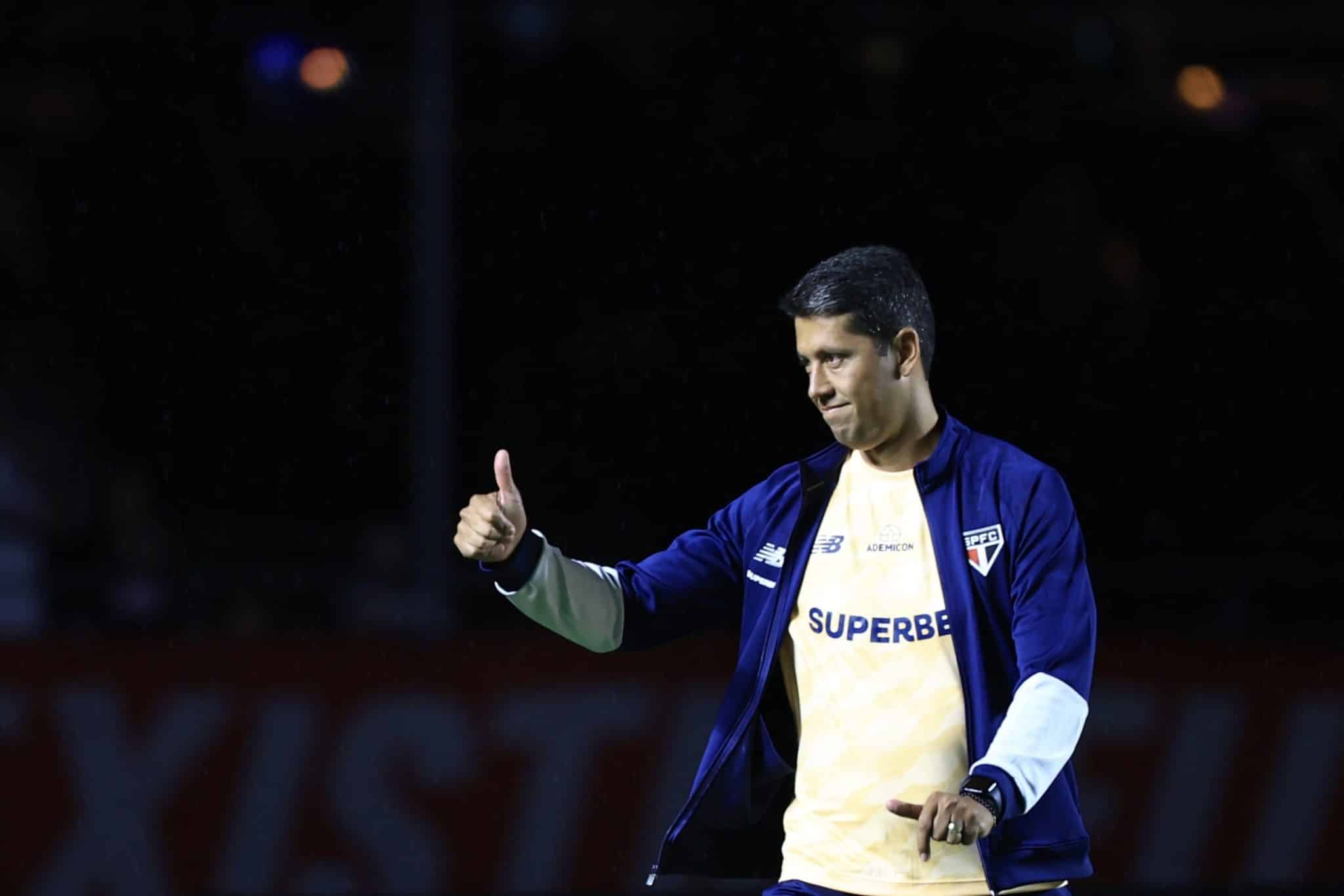 Um pouco de Carpini, um pouco de Dorival: como foi a estreia do novo t&eacute;cnico&nbsp;do&nbsp;S&atilde;o&nbsp;Paulo