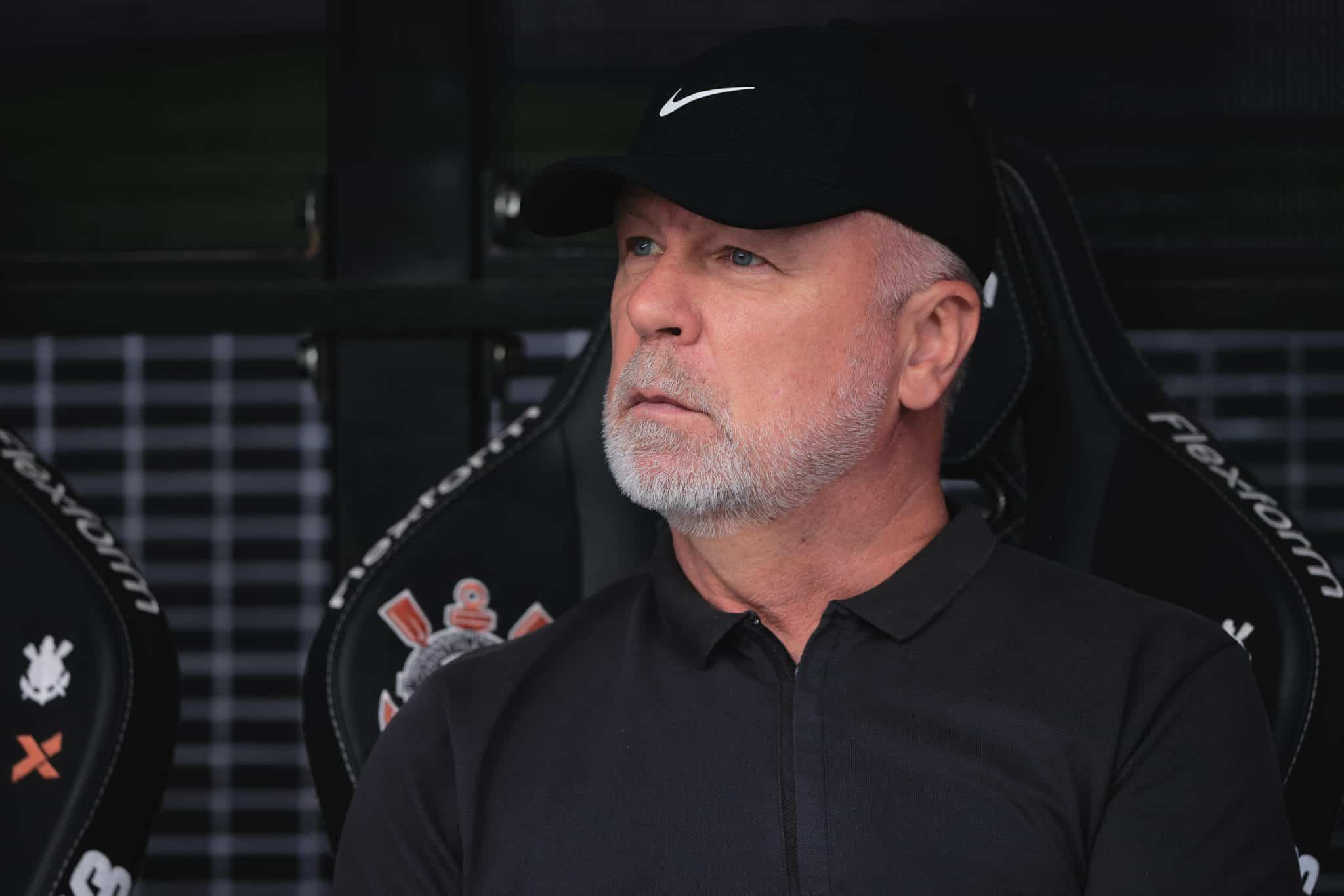 &lsquo;N&atilde;o &eacute; t&atilde;o normal uma transforma&ccedil;&atilde;o t&atilde;o grande&rsquo;: Mano valoriza vit&oacute;ria do Corinthians, mas pontua falta de entrosamento