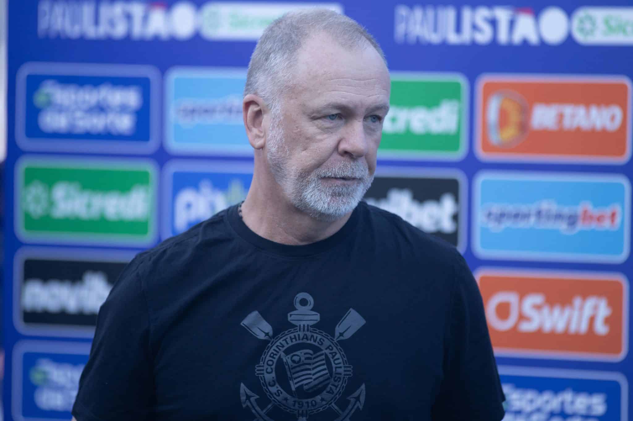 &lsquo;Temos que ter um elenco ao n&iacute;vel de Corinthians&rsquo;: Mano Menezes e C&aacute;ssio refor&ccedil;am necessidade de contrata&ccedil;&otilde;es