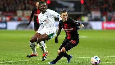 Leverkusen para em goleiro, fica no zero contra o M&ouml;nchengladbach e v&ecirc; Bayern de Munique se aproximar