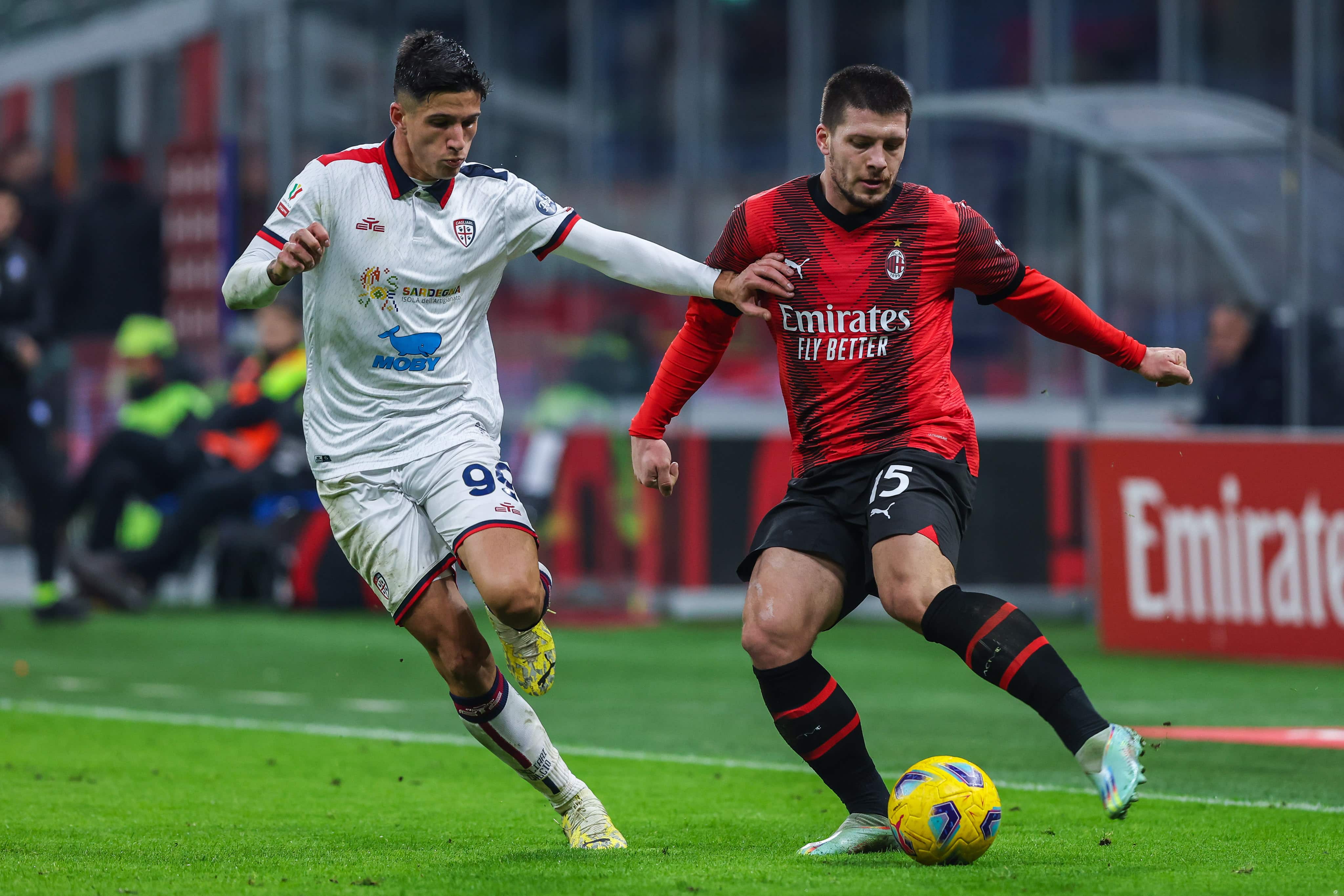 Mist&atilde;o do Milan d&aacute; conta do recado e Le&atilde;o tem reden&ccedil;&atilde;o em goleada sobre o Cagliari para avan&ccedil;ar na Copa da It&aacute;lia