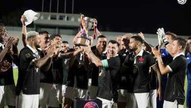 37 jogadores em campo, duas vit&oacute;rias e muitos testes: como foi a inusitada noite do Vasco