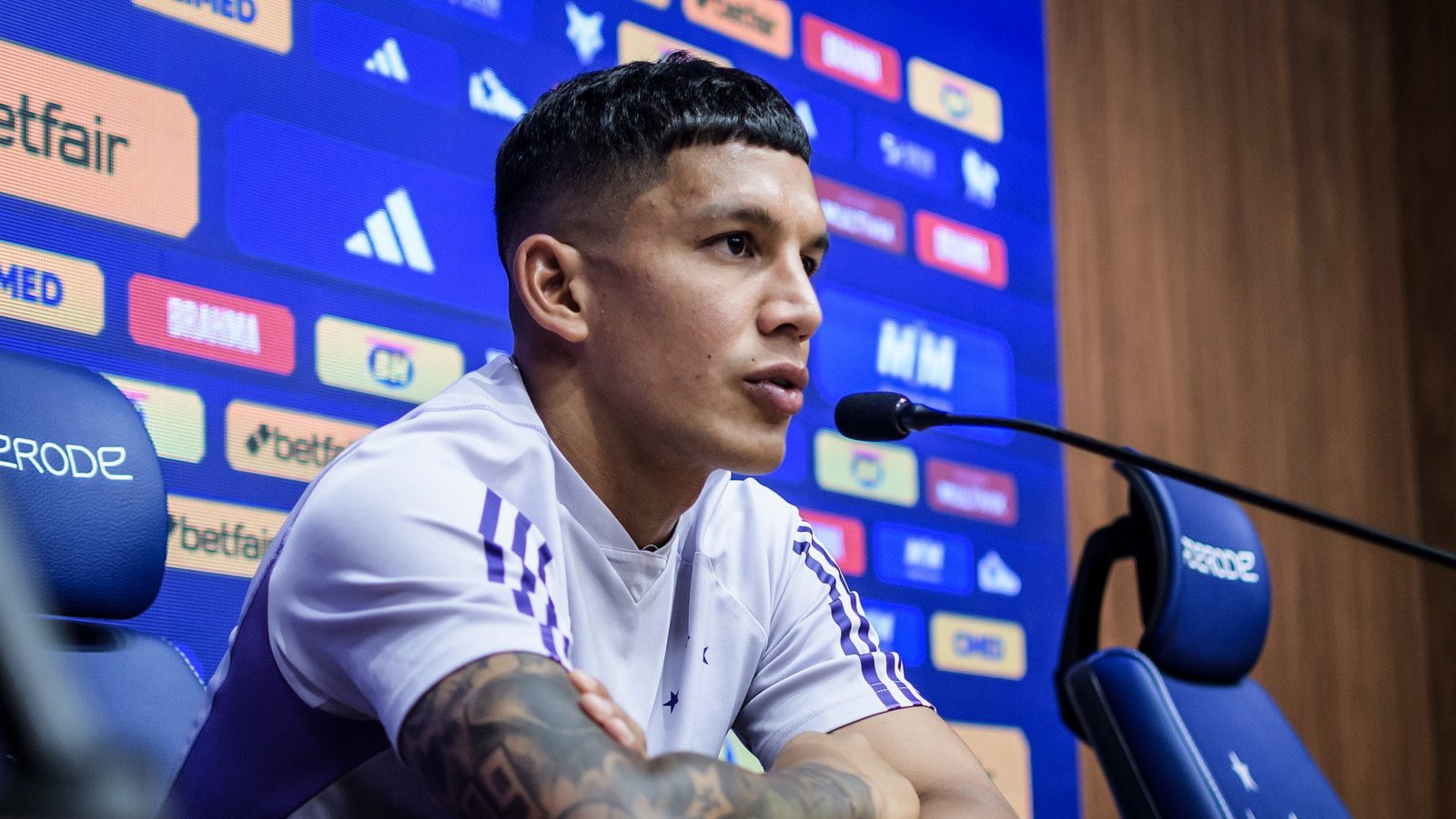 Falas de Lucas Romero indicam que sua contrata&ccedil;&atilde;o foi grande neg&oacute;cio para o Cruzeiro