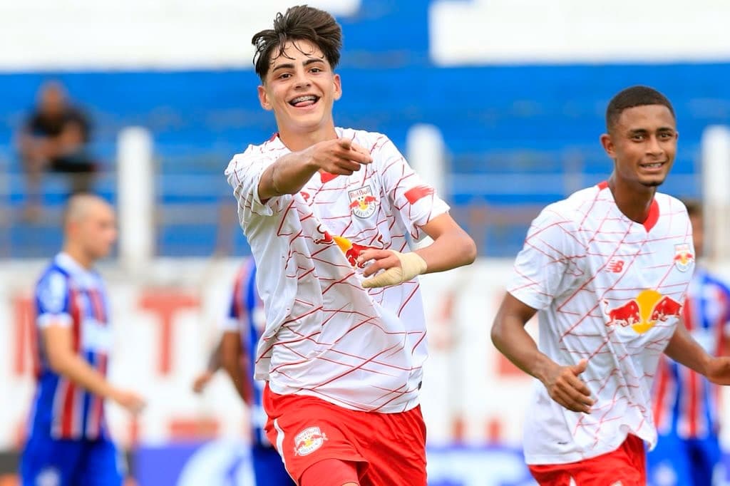 Red Bull Bragantino vira sobre o Bahia e garante vaga na pr&oacute;xima fase da Copinha