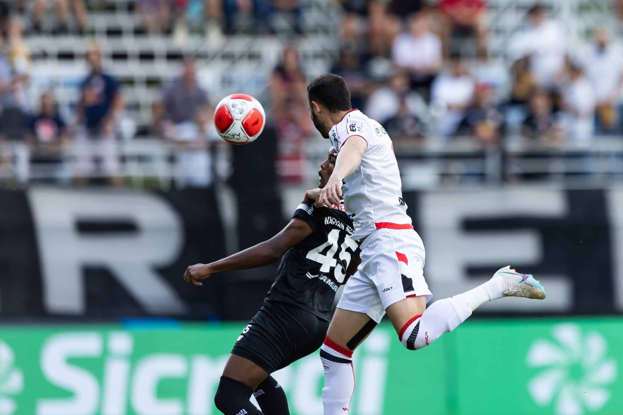 Bragantino joga mal, mostra desorganiza&ccedil;&atilde;o defensiva e s&oacute; empata com Botafogo-SP em casa