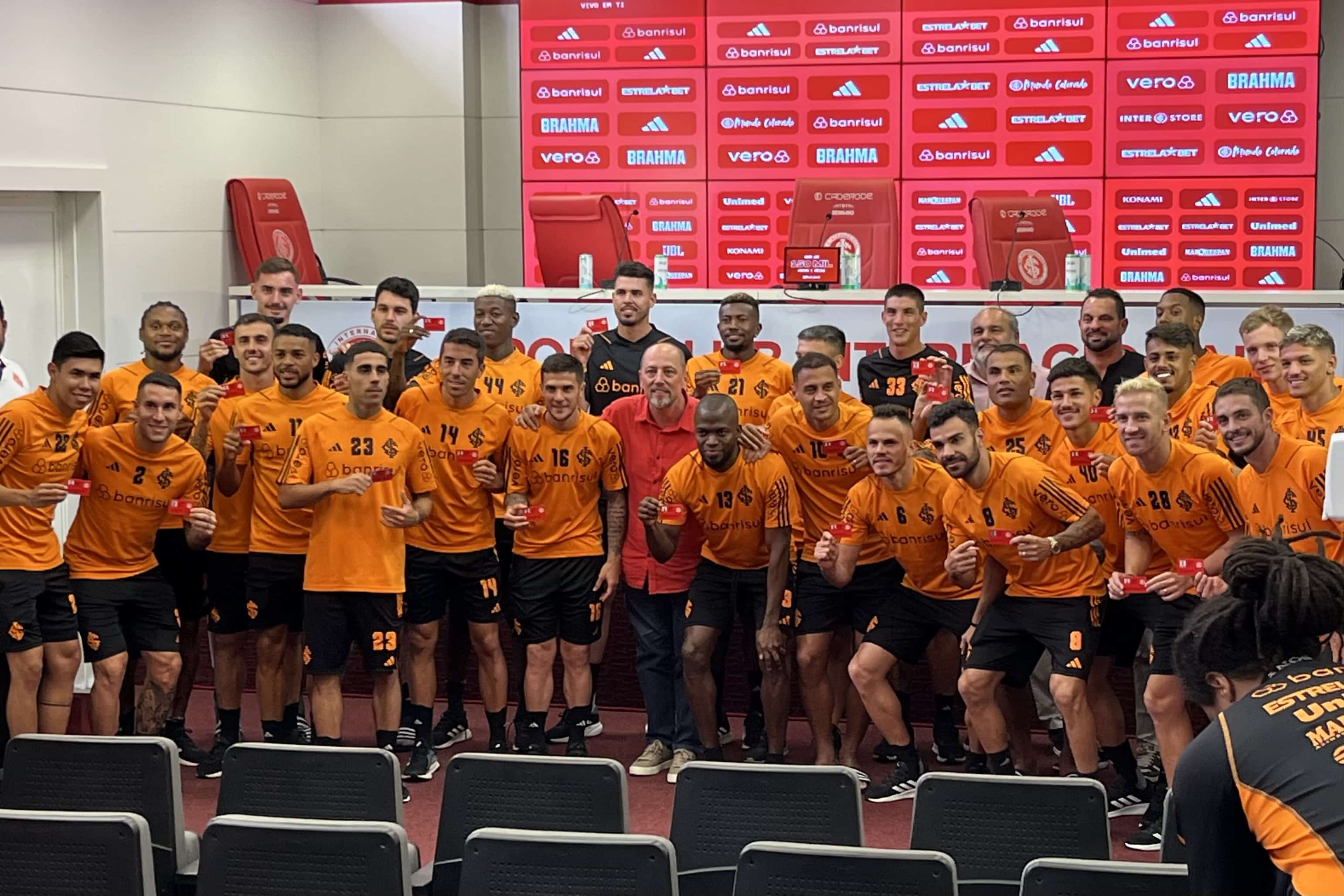 Sem Coudet, mas com tr&ecirc;s refor&ccedil;os e obsess&atilde;o por t&iacute;tulos: confira como foi a reapresenta&ccedil;&atilde;o do Internacional