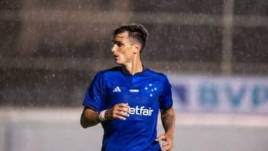 Gol, piv&ocirc;s e bom posicionamento: a estreia de Juan Dinenno no Cruzeiro