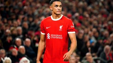 Arnold &eacute; mais um lesionado no Liverpool, que testa (novamente) o poderio de seu elenco