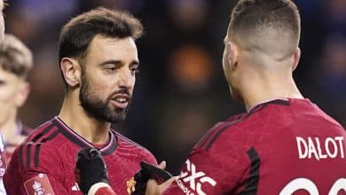 Manchester United brinca em perder gols, mas consegue bater o Wigan na Copa da Inglaterra