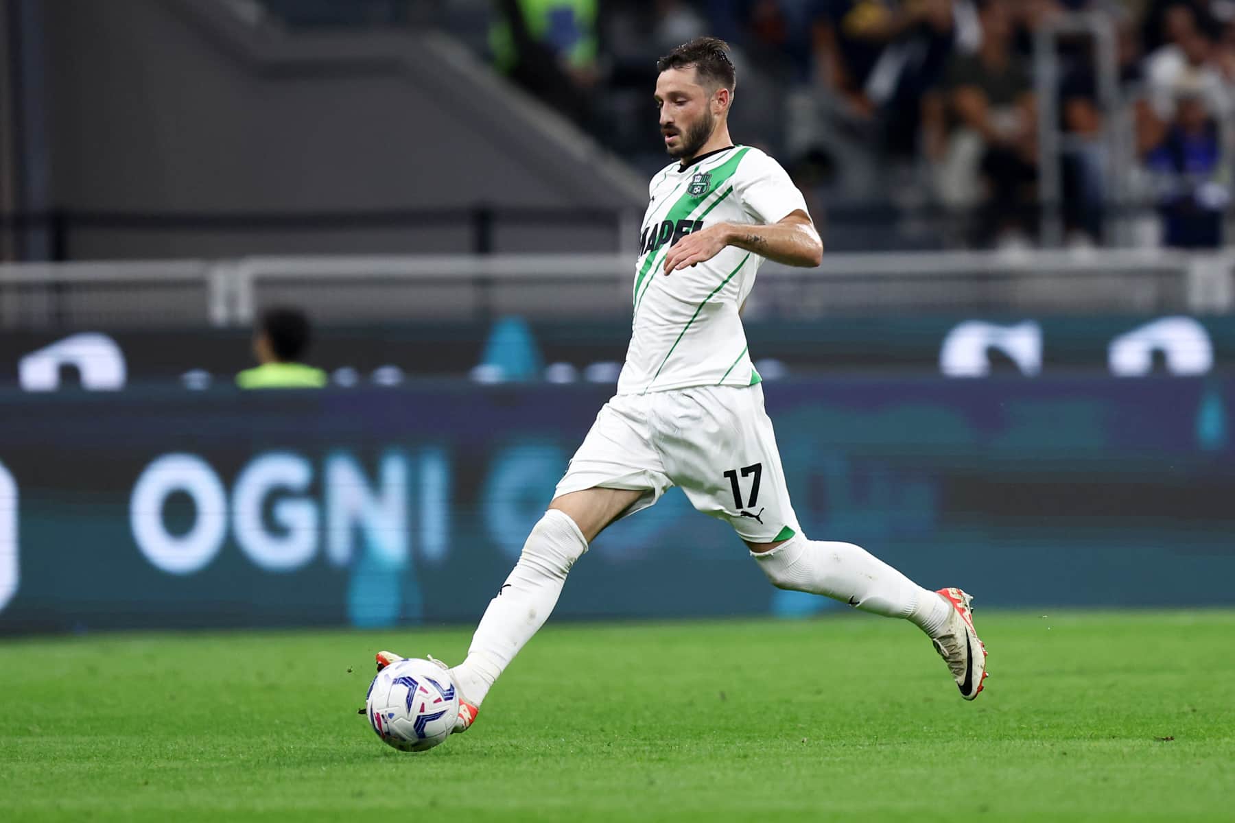 Com Vi&ntilde;a e Ayrton Lucas, Tite ter&aacute; o melhor dos dois mundos para a lateral esquerda do Flamengo