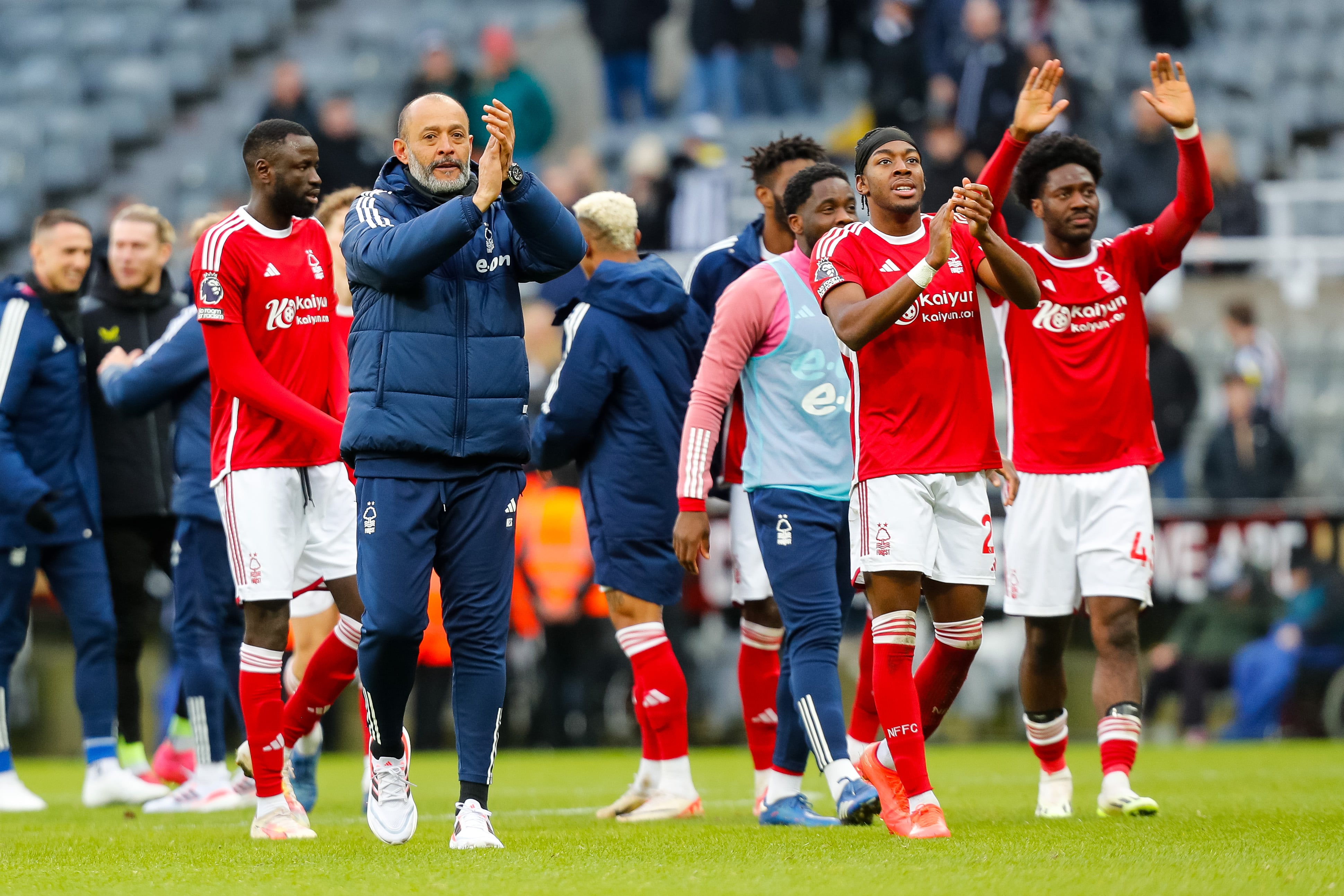 Nottingham Forest segue passos do Everton e corre s&eacute;rios riscos de ser punido por violar Fair Play Financeiro