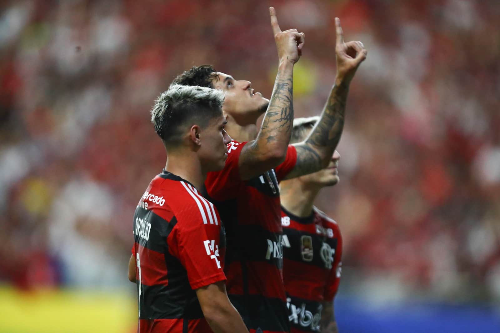 Um forte e coeso Flamengo goleia o Audax na estreia do Carioca, para festa da torcida em Manaus