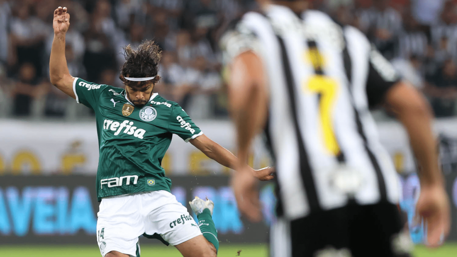 Scarpa &eacute; esperan&ccedil;a de alta m&eacute;dia de participa&ccedil;&otilde;es em gols no Atl&eacute;tico-MG; veja onde ele pode jogar