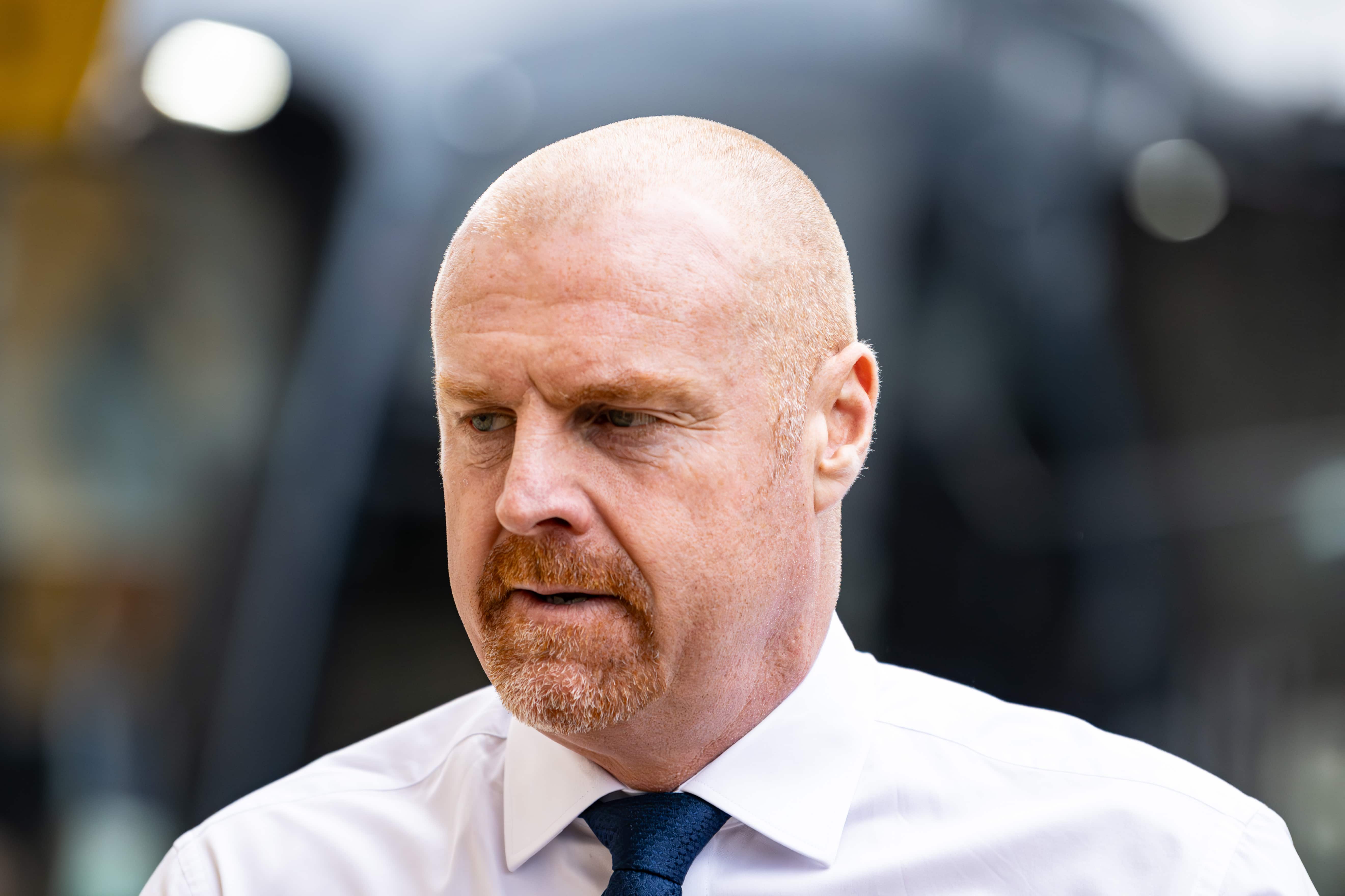 Sean Dyche critica calend&aacute;rio da Premier League e &lsquo;sugere&rsquo; cancelamento das f&eacute;rias de inverno