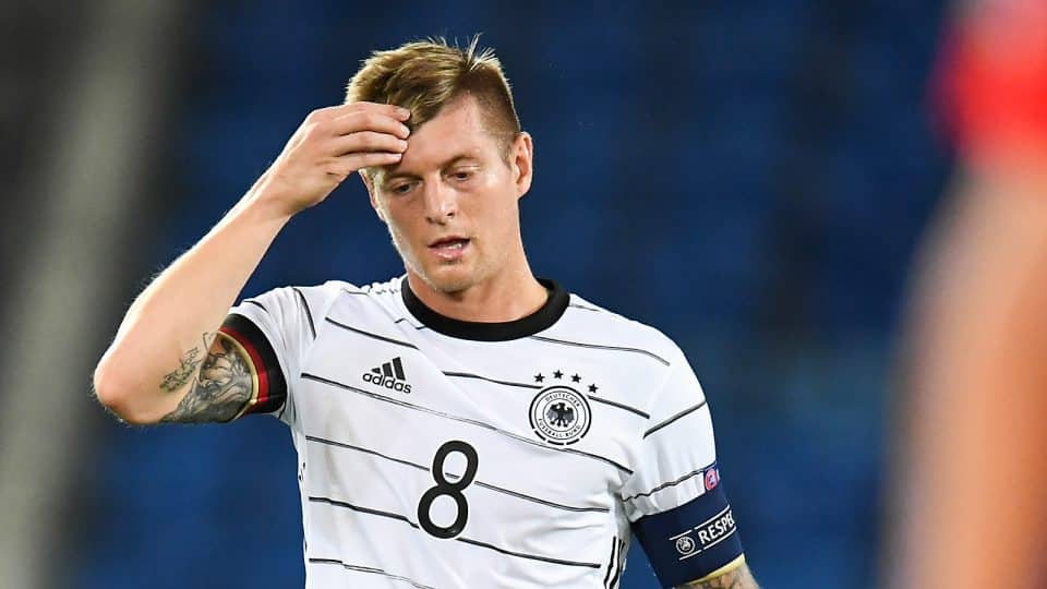 A volta do que não foi: Eurocopa pode fazer Toni Kroos reavaliar aposentadoria da Alemanha