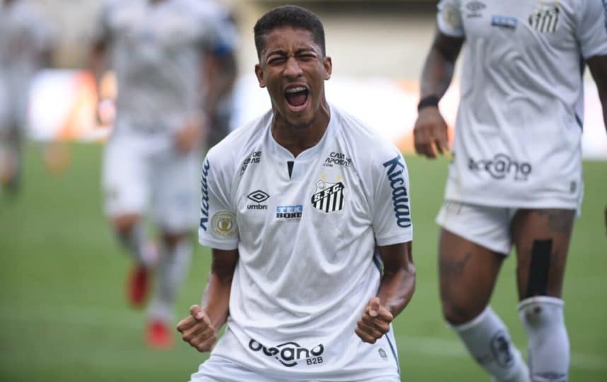Recuperado, Bruno Marques começa a treinar com elenco e pode se beneficiar por um dos pontos fortes do atual Santos