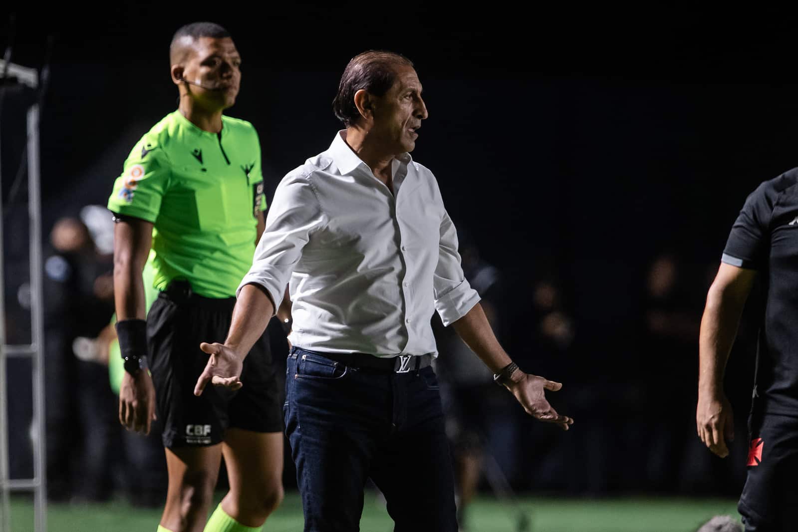 Ferj se antecipa &agrave; bronca do Vasco e afasta mais um &aacute;rbitro do Campeonato Carioca