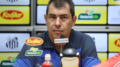 &lsquo;N&atilde;o merecemos ganhar o jogo&rsquo;: Carille desaprova atua&ccedil;&atilde;o do Santos no empate com o Mirassol