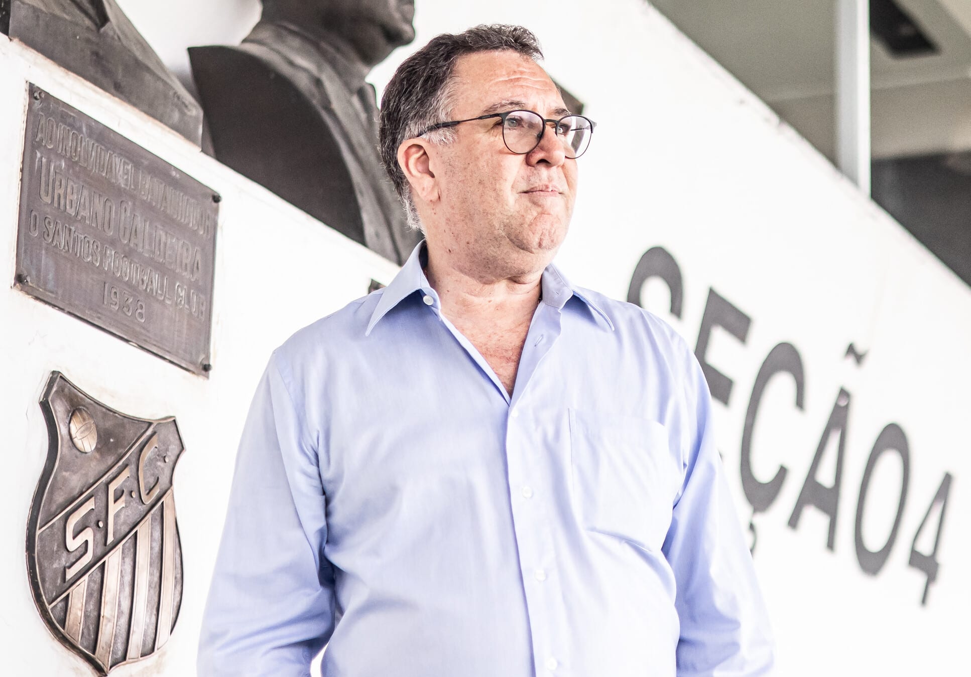 Santos recebe prazo da Fifa para quitar pend&ecirc;ncia financeira e evitar mais um transfer ban