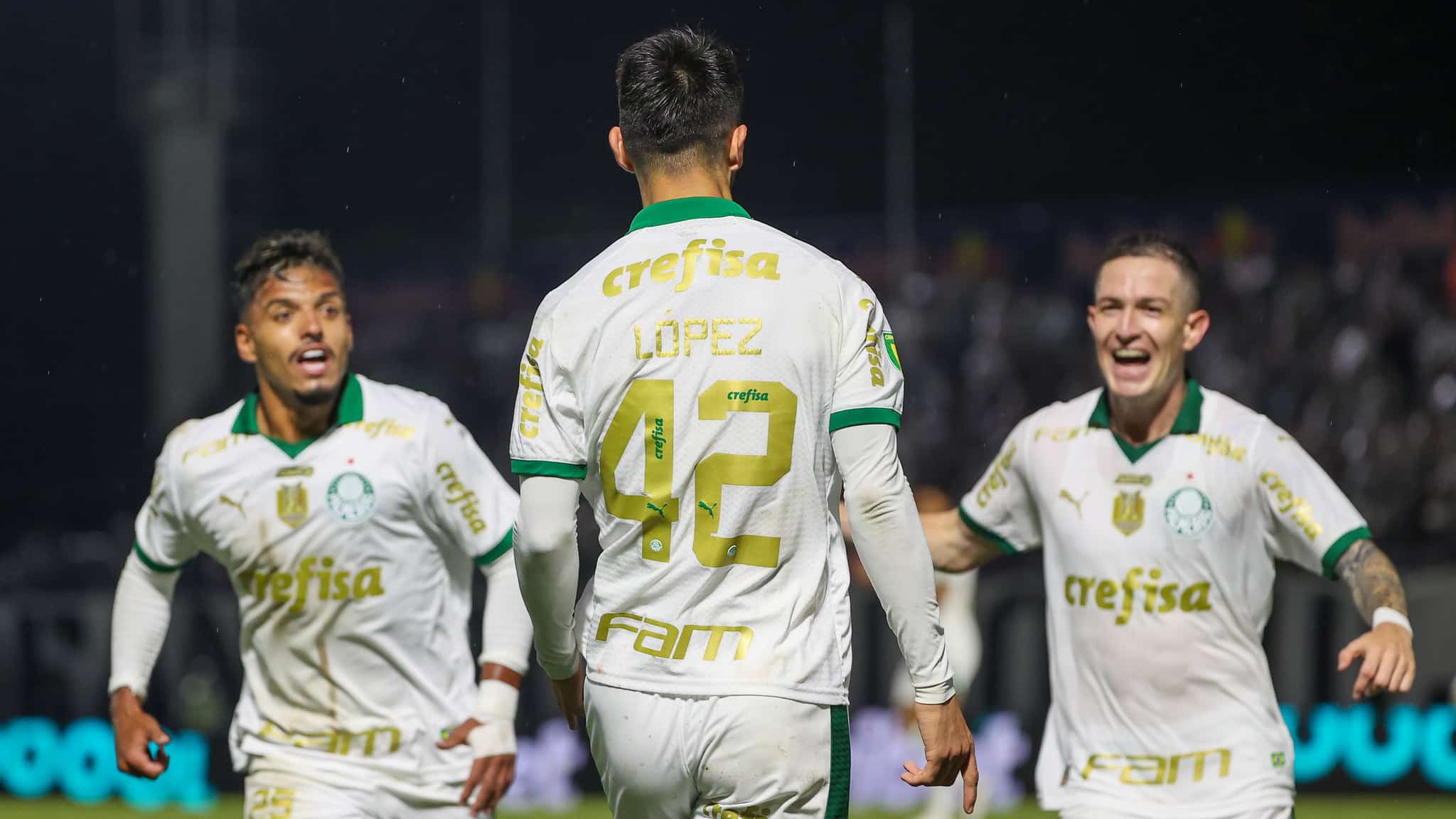 Palmeiras tem melhor grupo de gringos de sua hist&oacute;ria, que podem ser meio-time contra o Corinthians; entenda forma&ccedil;&atilde;o