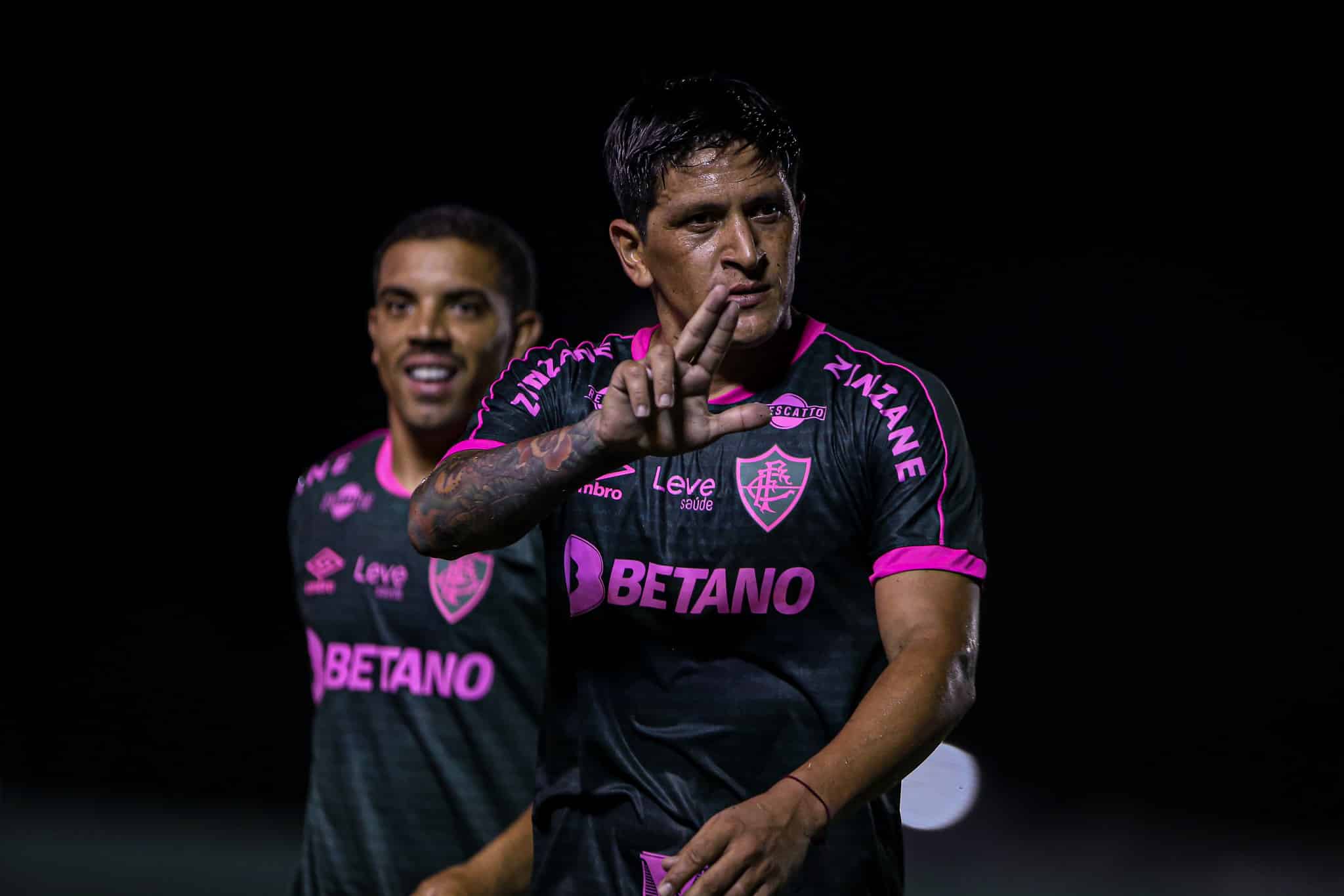 Quem joga no ataque? Com op&ccedil;&otilde;es, Fernando Diniz tem &lsquo;dor de cabe&ccedil;a boa&rsquo; no Fluminense