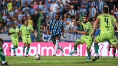 1 a 0 &eacute; golear: Gr&ecirc;mio vence mais uma pelo placar m&iacute;nimo e se mant&eacute;m na lideran&ccedil;a do Gauch&atilde;o