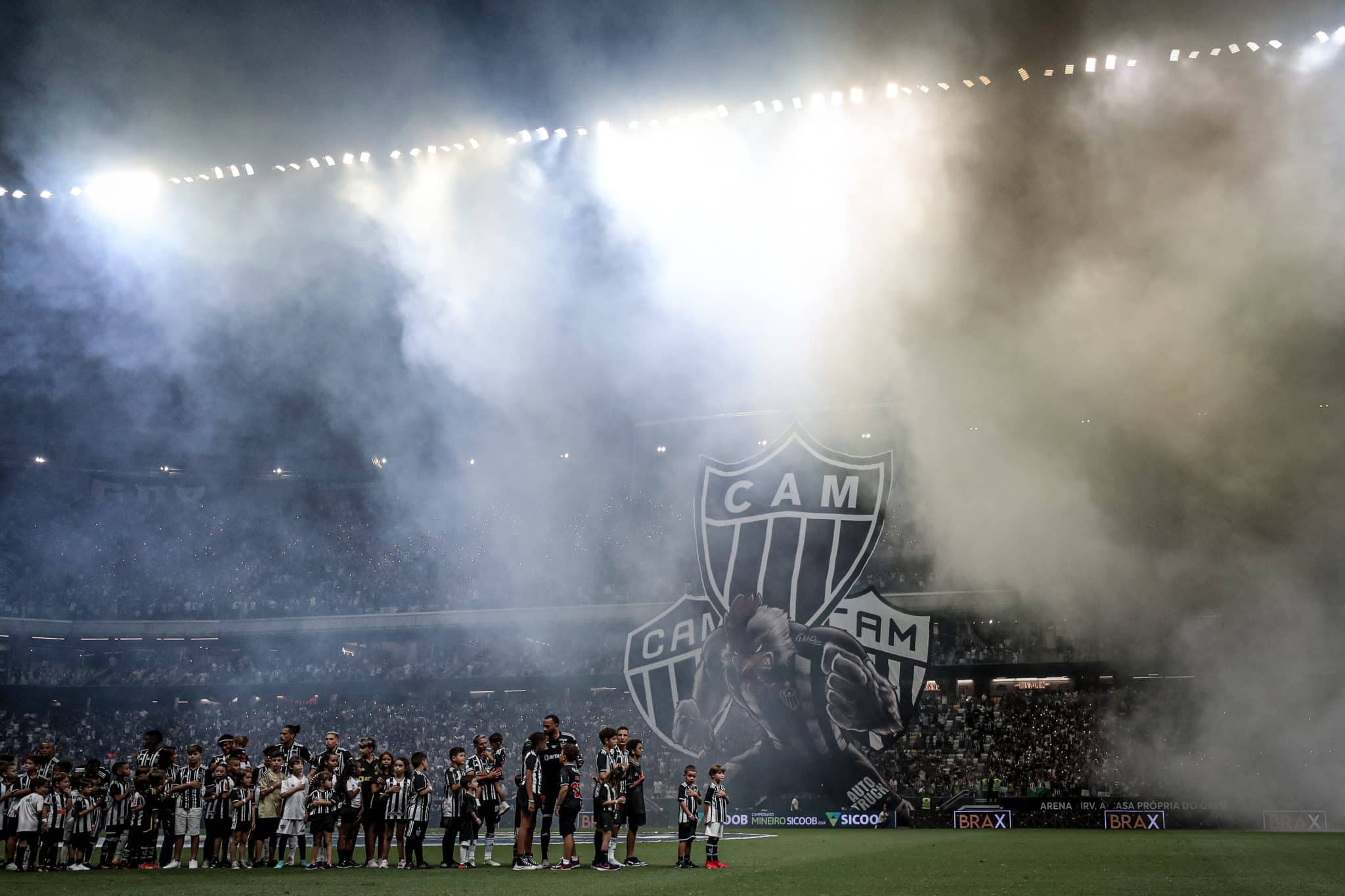 Filme repetido? Derrota no cl&aacute;ssico faz Atl&eacute;tico-MG se apegar ao roteiro de 2021 e tentar repeti-lo em 2024