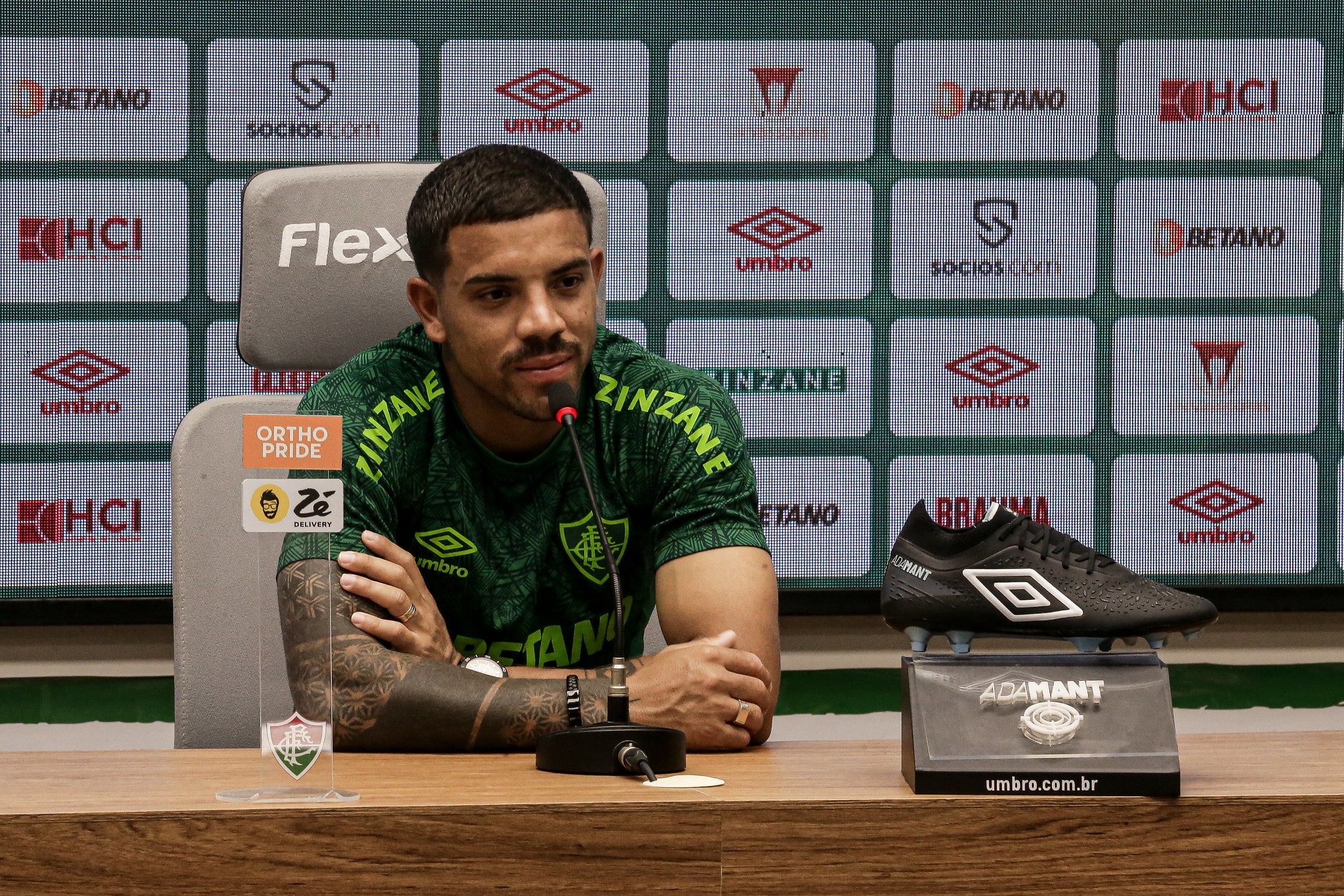 &lsquo;Problema do Diniz&rsquo;: Terans n&atilde;o se v&ecirc; armador e quer brilhar no estilo do Fluminense