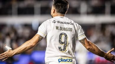 Antigo carrasco, Willian Bigode n&atilde;o tem bom in&iacute;cio no Santos e torcida aguarda oportunidade para Morelos