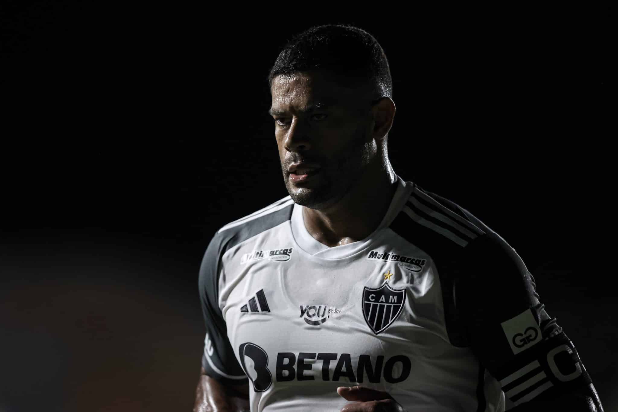Hulk volta a ser o capit&atilde;o do Atl&eacute;tico-MG ap&oacute;s se sentir perseguido, como ele se comportou novamente com a faixa?