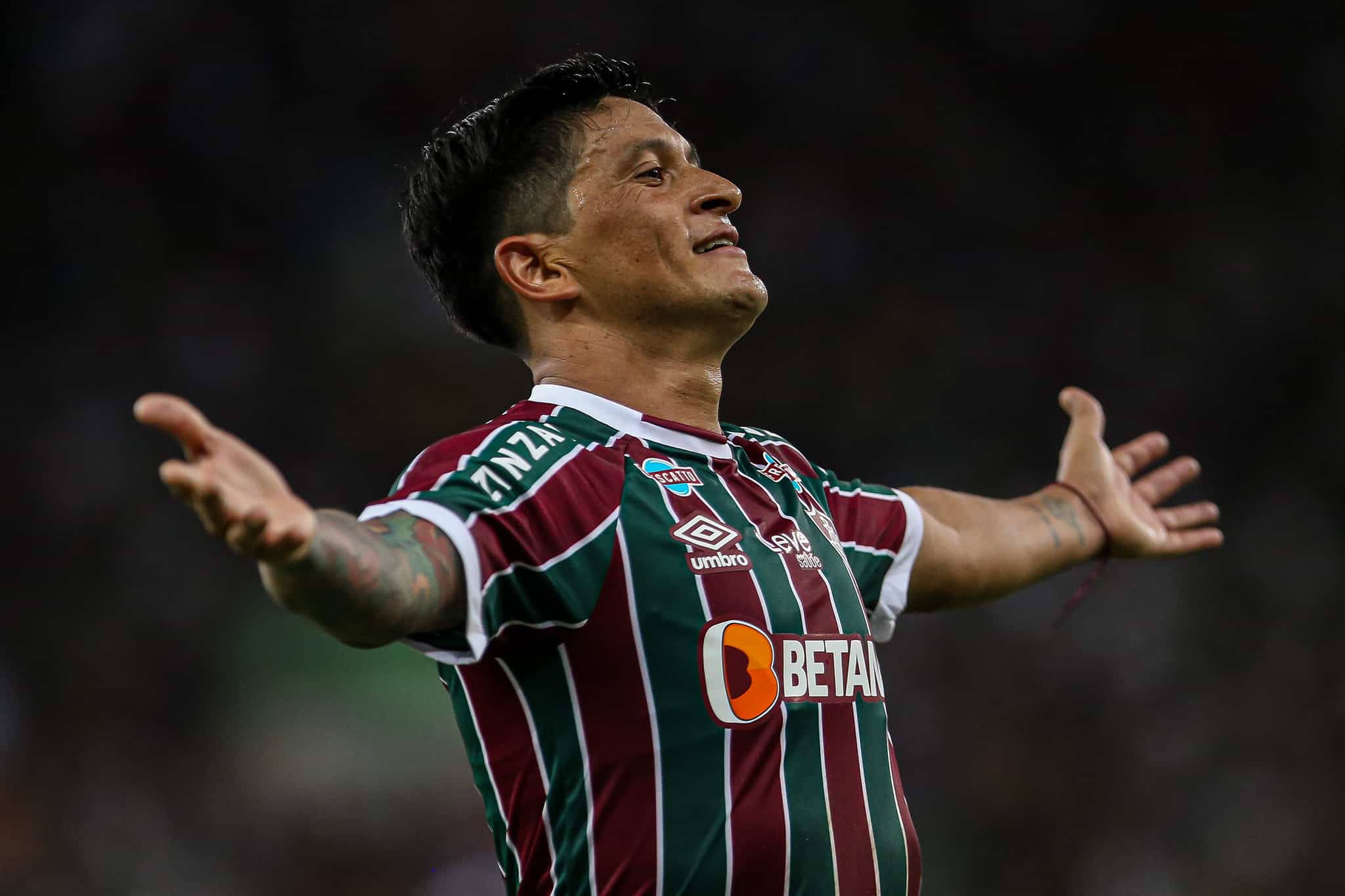 Fluminense joga mal, mas gol de Cano garante vit&oacute;ria sobre o Sampaio Corr&ecirc;a e lideran&ccedil;a do Carioca