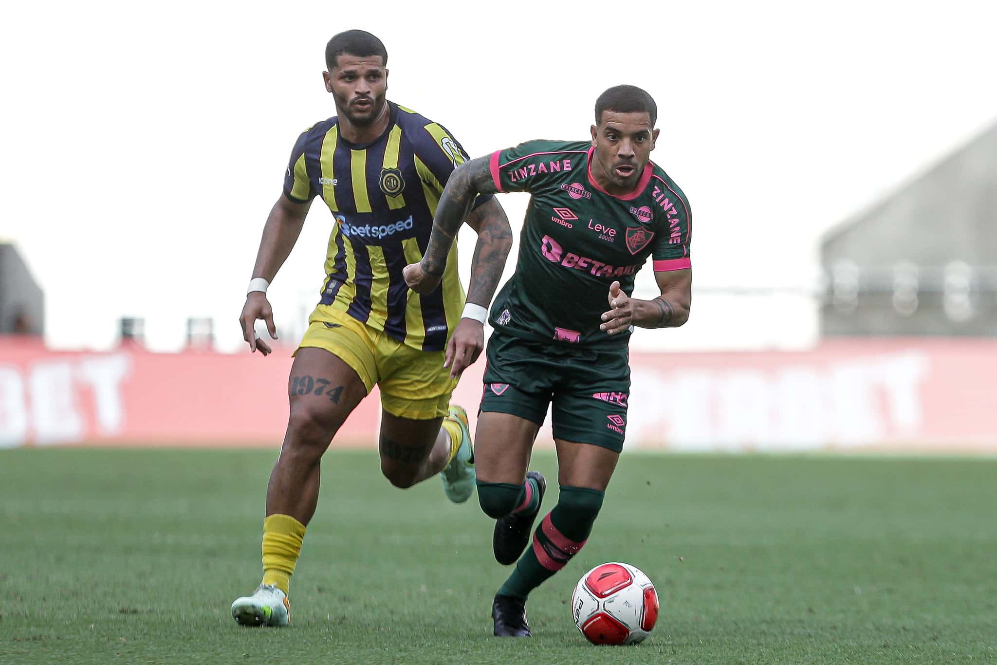 Fluminense mant&eacute;m dificuldade de encaixar refor&ccedil;os em 2024, e agora mira a Recopa