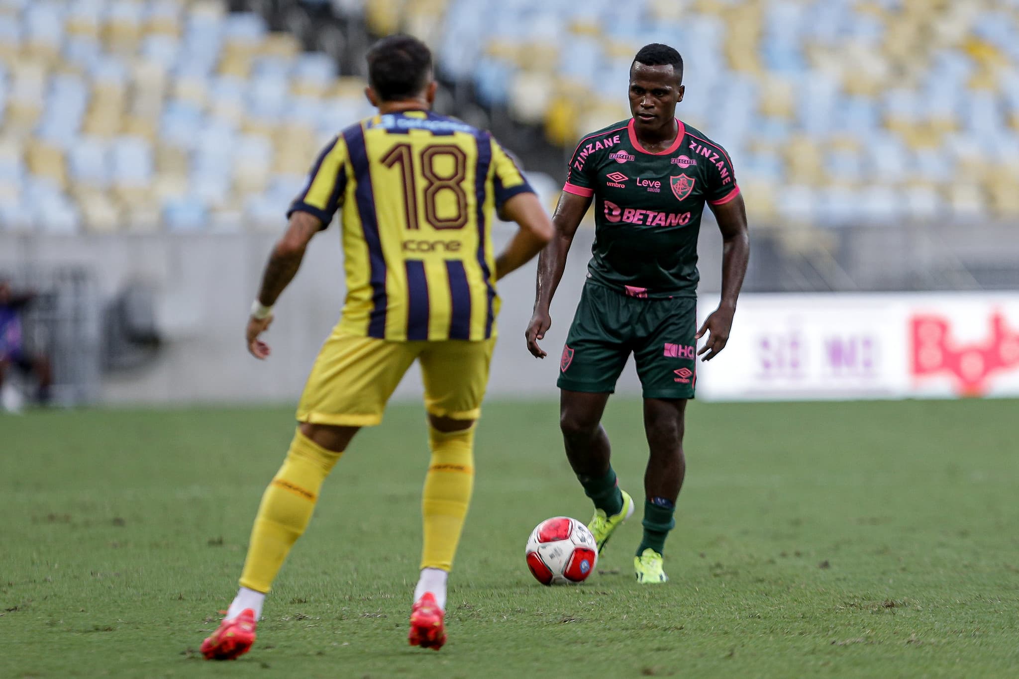 Bem fisicamente, Arias &eacute; o melhor jogador do Fluminense em 2024 - Foto: O artilheiro do Fluminense em 2024 &eacute; Lel&ecirc;, que vive fase iluminada no Carioca - Foto: LUCAS MER&Ccedil;ON/FLUMINENSE FC